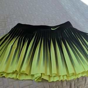 Like new Nike Dri-Fit Tennis Skort
